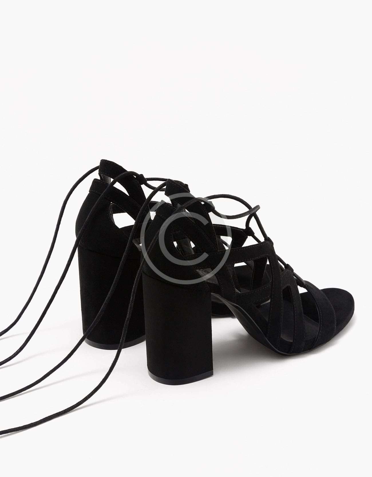 Block High Heel Sandals With Straps and Laces - Image 4